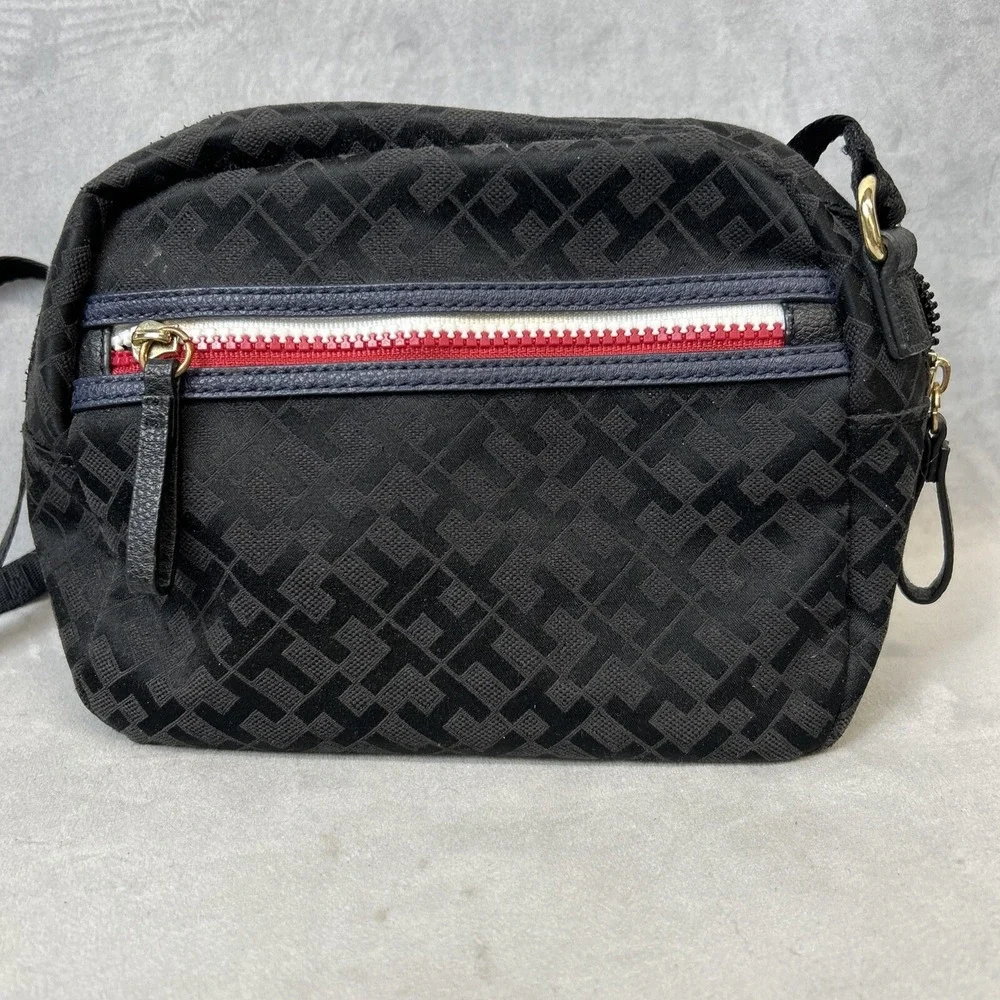 Tommy‎ Hilfiger Purse Crossbody Logo Black Canvas women's Shoulder bag Strap